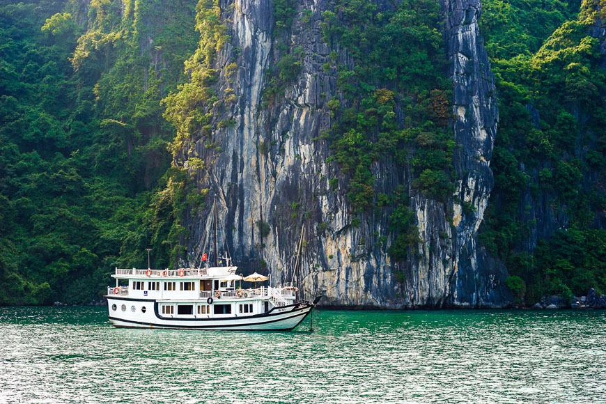 Ha Long bay travel guide