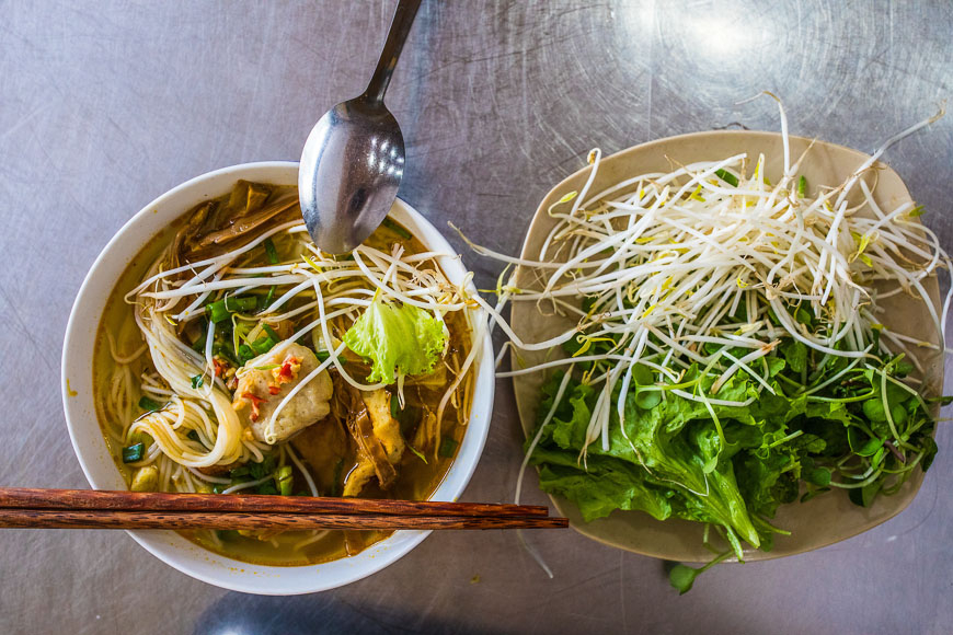 https://vietnam.travel/sites/default/files/inline-images/da%20nang%20foodie%20guide-17.jpg