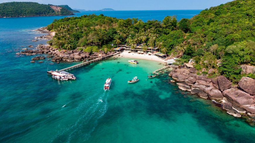 Top 10 Must-See Places in Vietnam - Phu Quoc Island beaches and wildlife