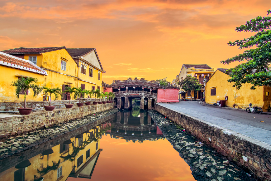 The best ways to explore the ancient town of Hoi An