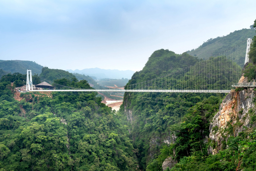 son la glass bridge