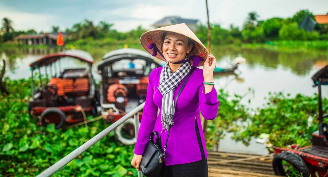 tour vietnam guide